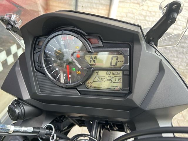 suzuki - v-strom-dl-650-abs