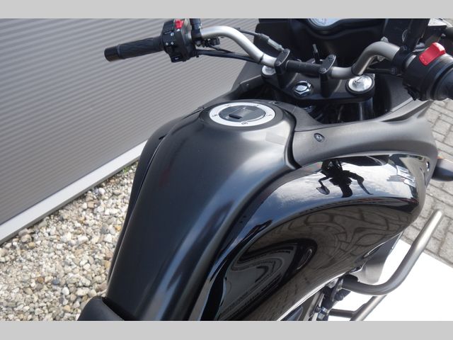 suzuki - v-strom-dl-650-abs