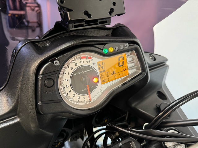 suzuki - v-strom-dl-650-abs