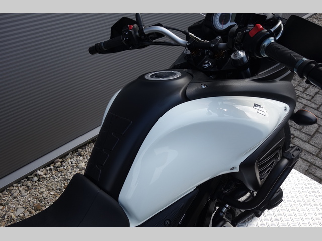 suzuki - v-strom-dl-650-abs