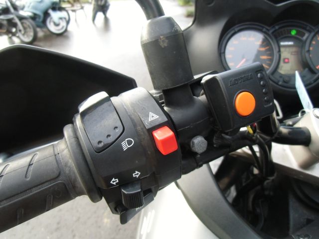 suzuki - v-strom-dl-650-abs