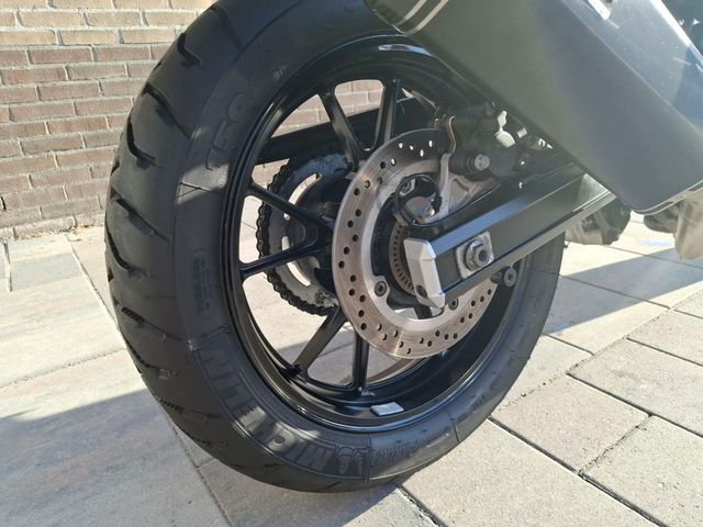suzuki - v-strom-dl-650-abs
