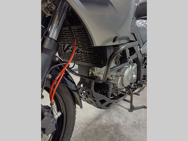 suzuki - v-strom-dl-650-abs