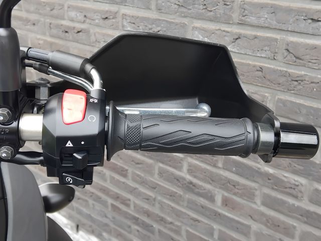 suzuki - v-strom-dl-650-abs