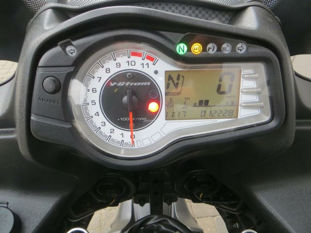 suzuki - v-strom-dl-650-abs-touring