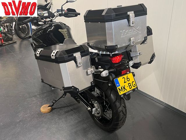 suzuki - v-strom-dl-650-touring