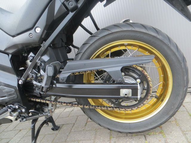 suzuki - v-strom-dl-650-touring