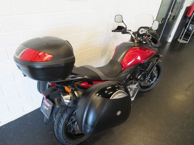 suzuki - v-strom-dl-650-touring