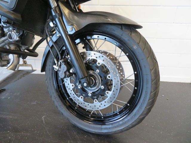 suzuki - v-strom-dl-650-touring