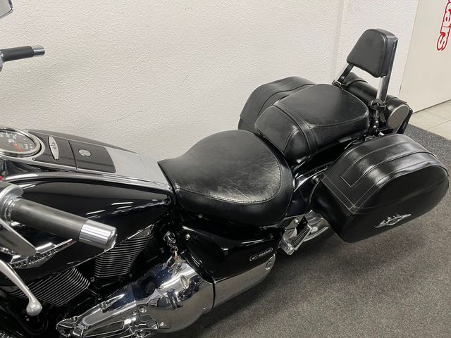 suzuki - vl-1500-intruder