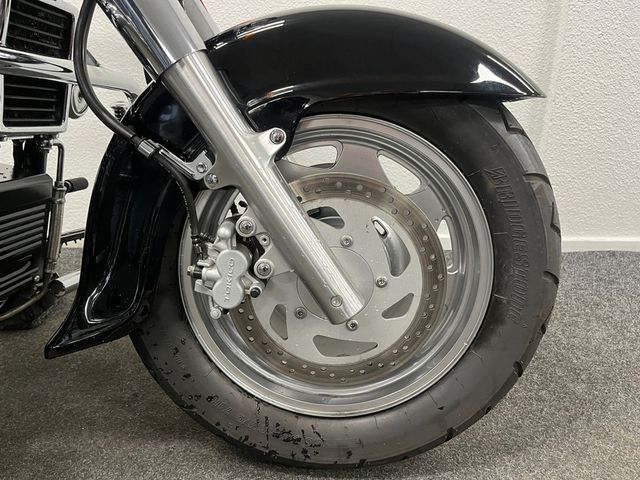 suzuki - vl-1500-intruder