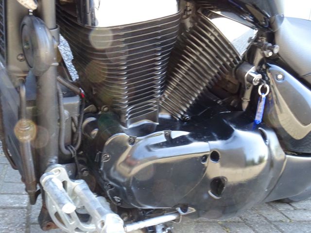 suzuki - vl-1500-intruder