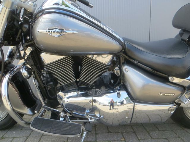 suzuki - vl-1500-intruder