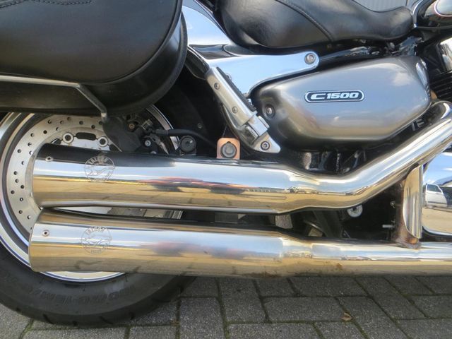 suzuki - vl-1500-intruder