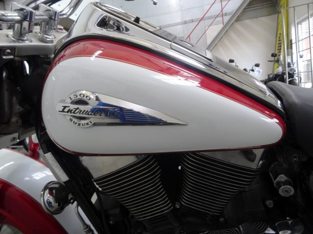 suzuki - vl-1500-lc-intruder