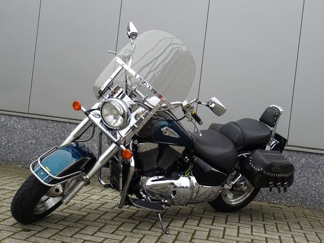 suzuki - vl-1500-lc-intruder