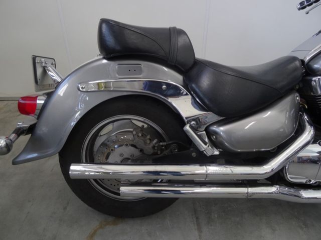 suzuki - vl-1500-lc-intruder