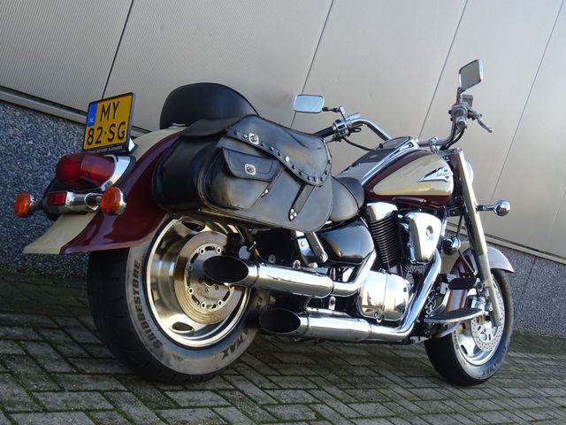 suzuki - vl-1500-lc-intruder