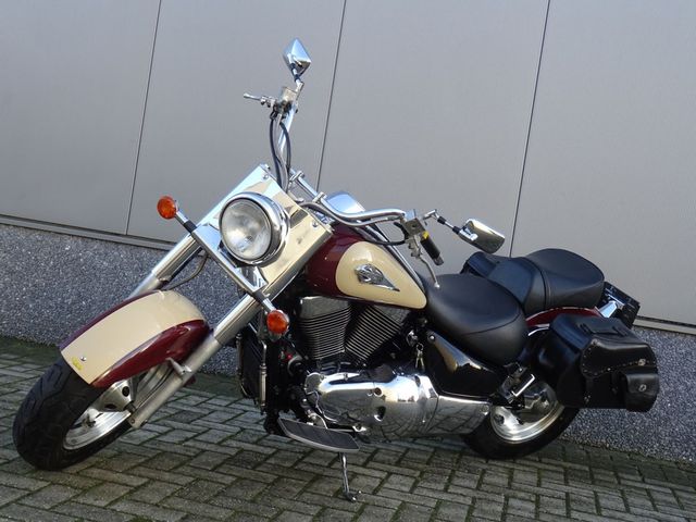 suzuki - vl-1500-lc-intruder