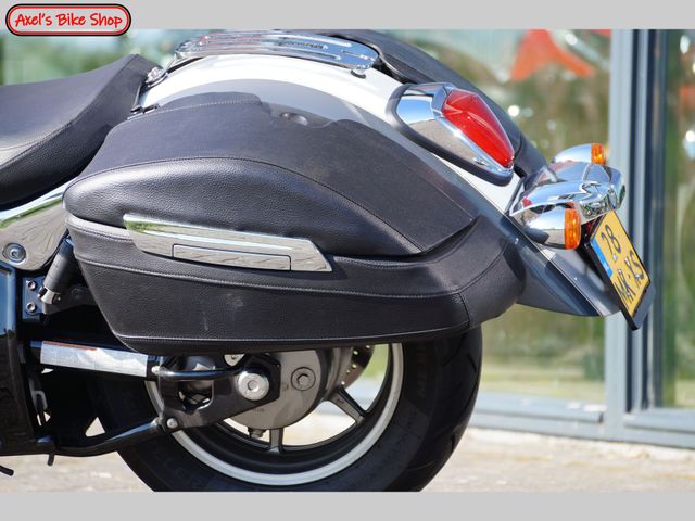 suzuki - vl-1500-lc-intruder