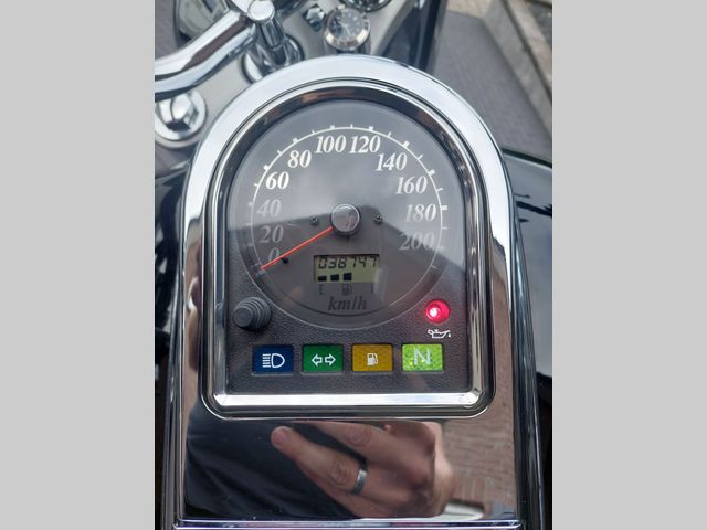 suzuki - vl-1500-lc-intruder