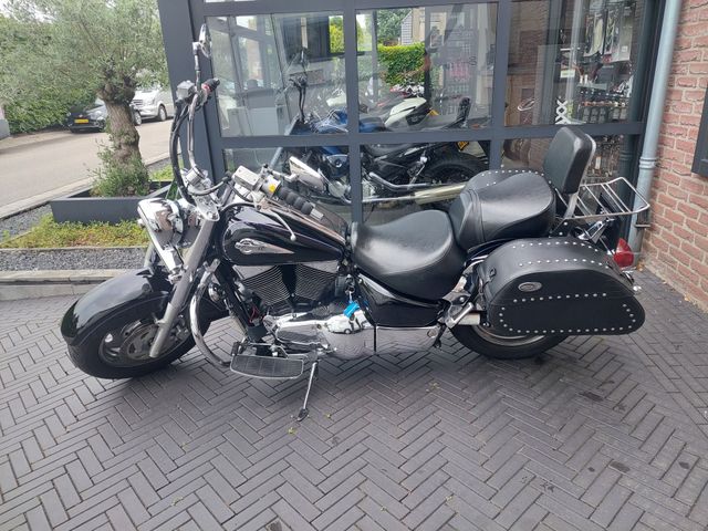 suzuki - vl-1500-lc-intruder