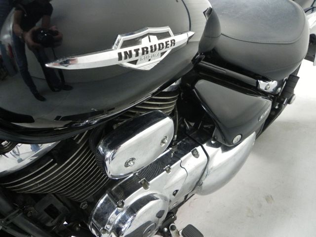 suzuki - vl-800-volusia