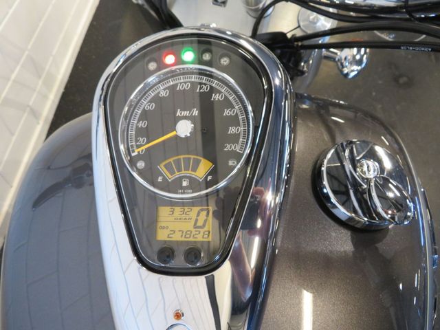 suzuki - vl-800-volusia