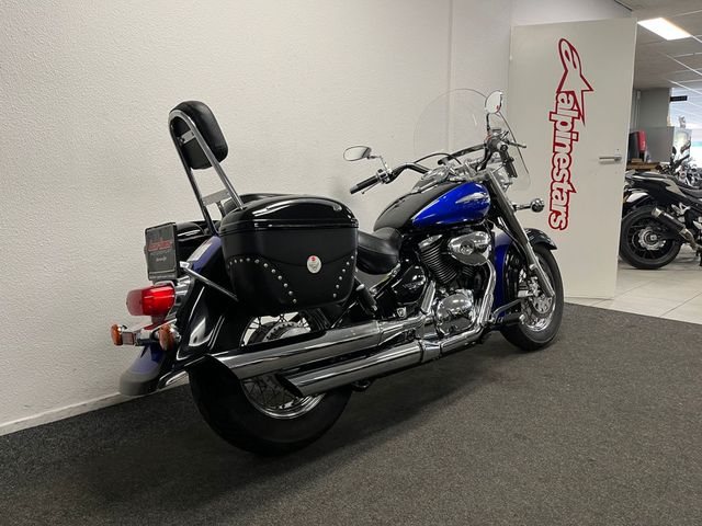 suzuki - vl-800-volusia