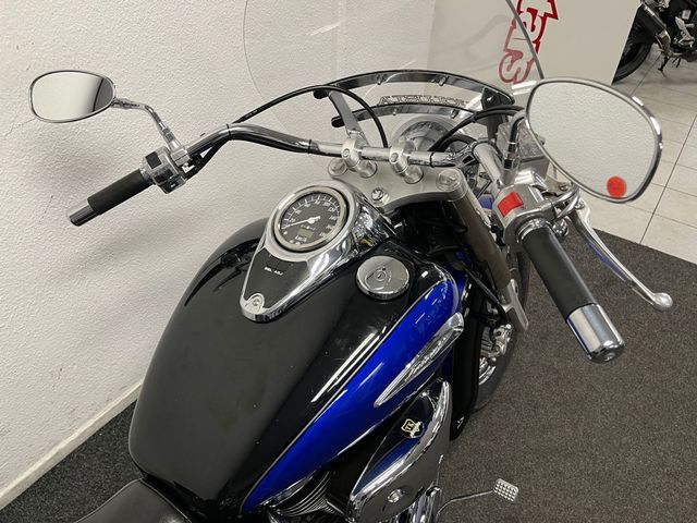suzuki - vl-800-volusia