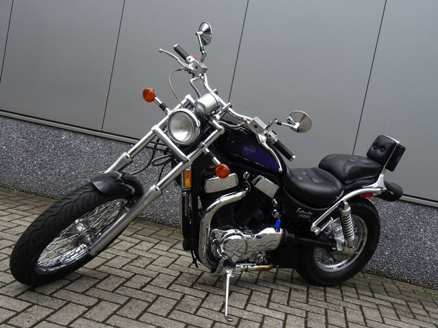 suzuki - vs-1400-intruder