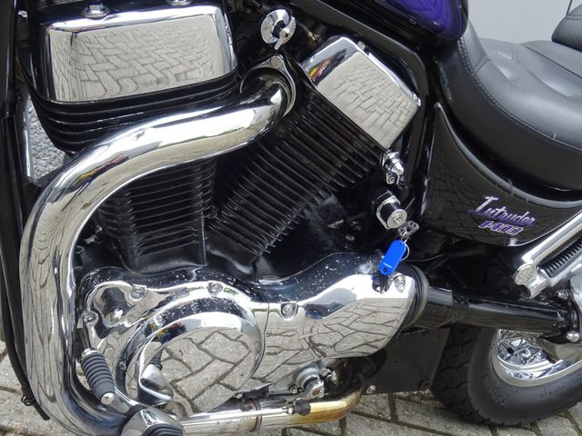 suzuki - vs-1400-intruder