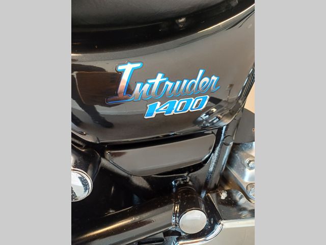 suzuki - vs-1400-intruder