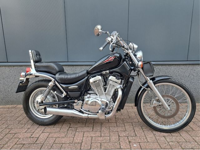 suzuki - vs-600-intruder