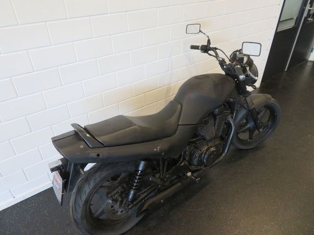 suzuki - vx-800