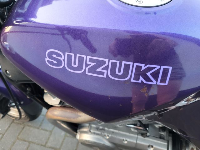 suzuki - vx-800