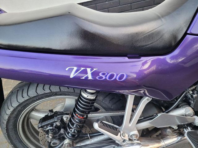 suzuki - vx-800