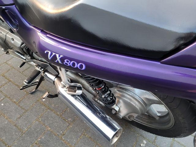 suzuki - vx-800