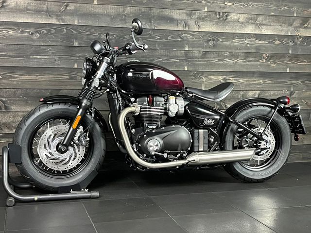 triumph - bobber-purple-stealth-edition