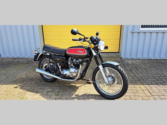 triumph - bonneville--t--140