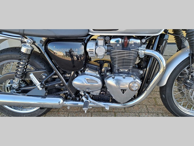 triumph - bonneville--t-120