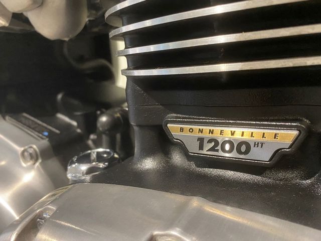 triumph - bonneville--t-120
