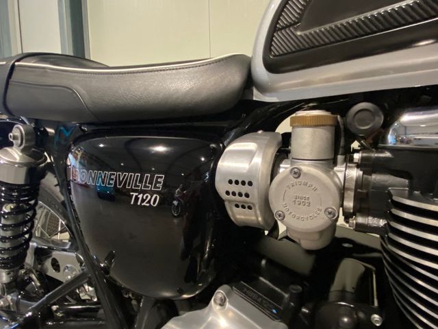 triumph - bonneville--t-120