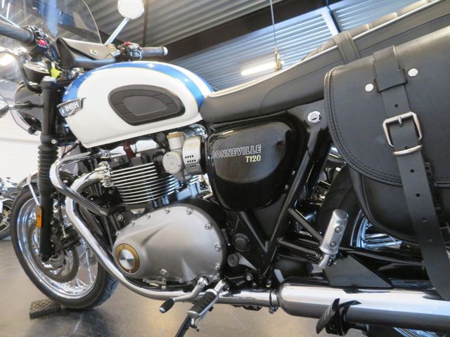 triumph - bonneville--t-120