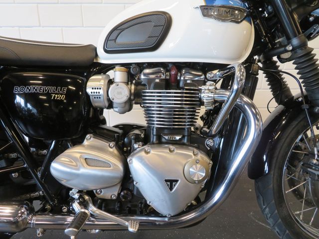triumph - bonneville--t-120