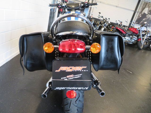triumph - bonneville--t-120