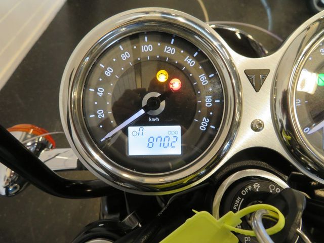 triumph - bonneville--t-120
