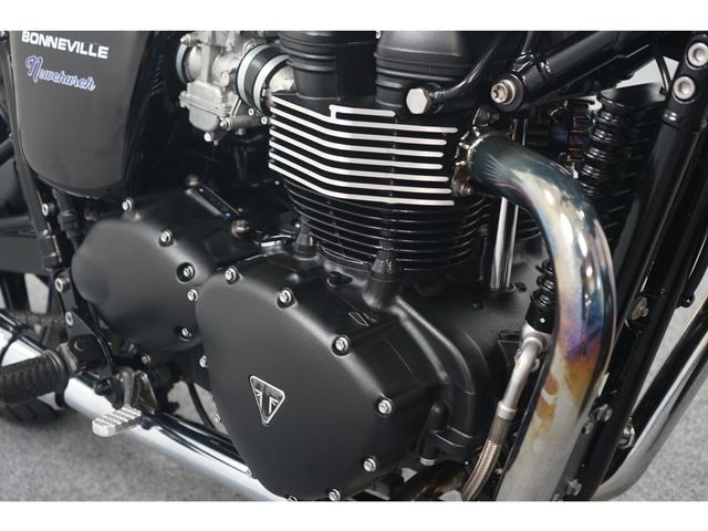 triumph - bonneville