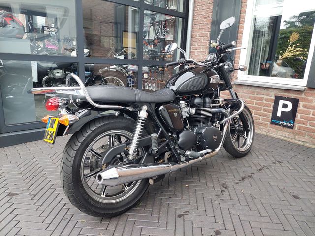 triumph - bonneville