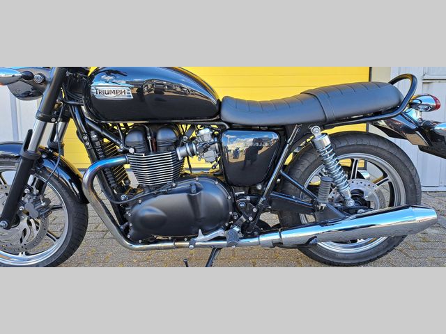 triumph - bonneville